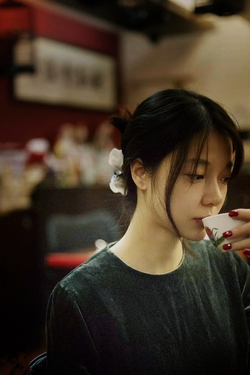 华体会官网下载-德甲“强强相遇”：拜仁慕尼黑对阵多特蒙德，冠军争夺一触即发